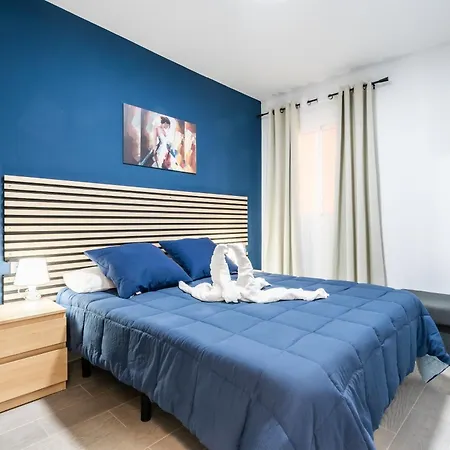 Apart Otel Menores Sea View