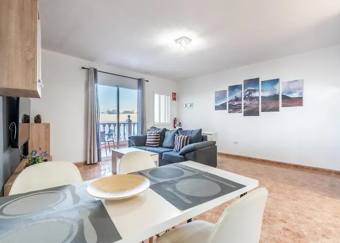 Menores Sea View