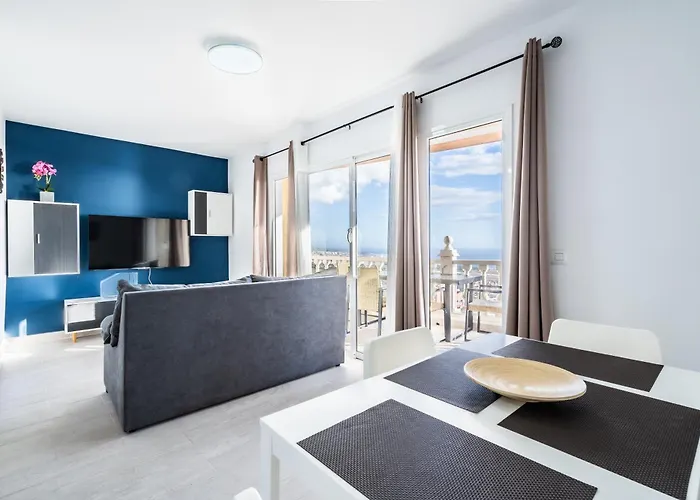 Lägenhetshotell Menores Sea View 3*