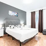 מלון דירות Menores Sea View 3*