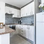 מלון דירות Menores Sea View