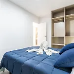 Menores Sea View 3*