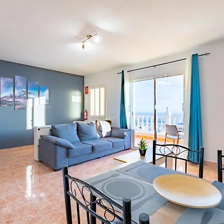 Menores Sea View 3* Costa Adeje (Tenerife)