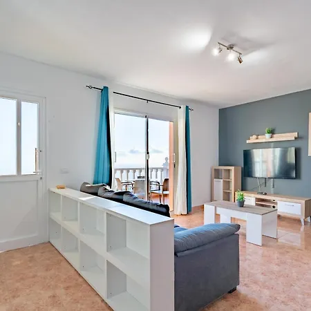 Menores Sea View 아파트호텔
