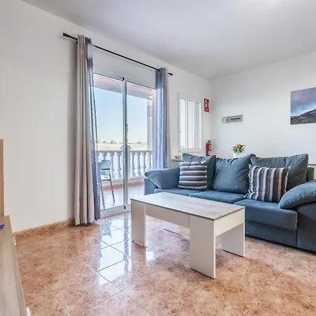 Menores Sea View アパートホテル 3*