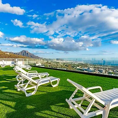 Apartahotel Menores Sea View