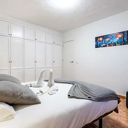 Menores Sea View أذيخي