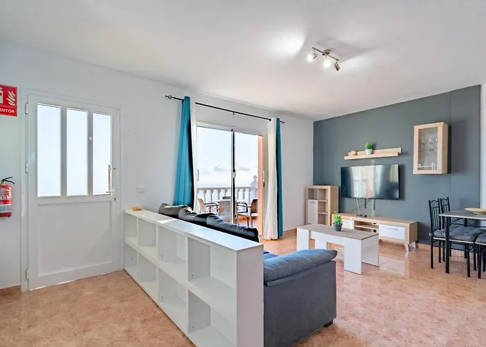 Menores Sea View 公寓式酒店