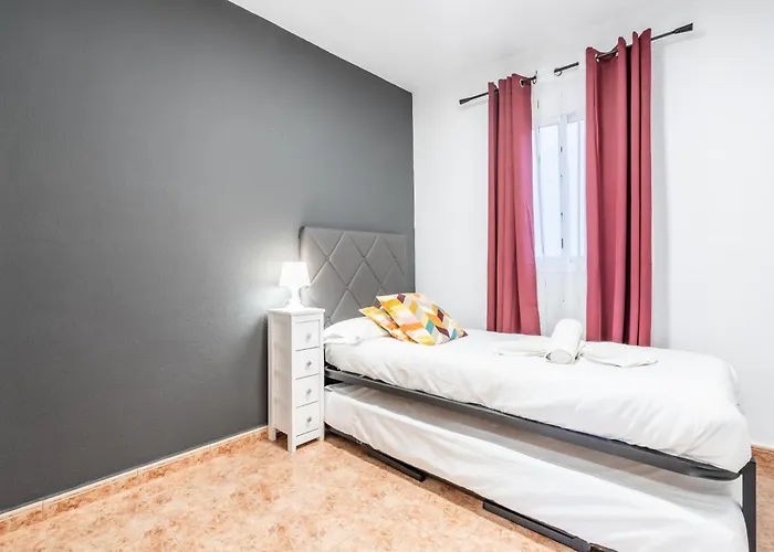 Menores Sea View 公寓式酒店