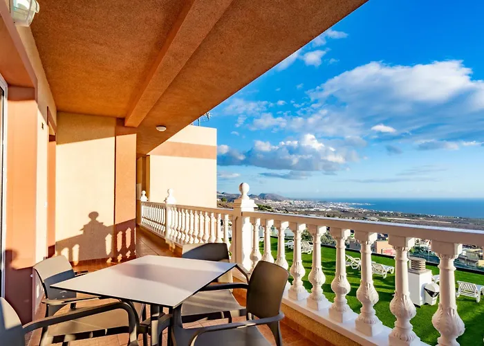 Lejlighedshotel Menores Sea View